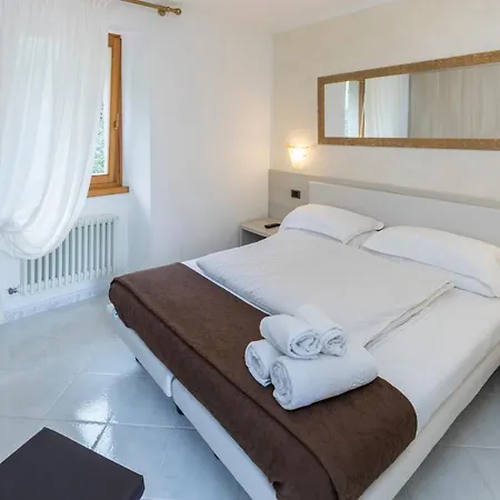 Casa Benamati By Kelly 马尔切西内