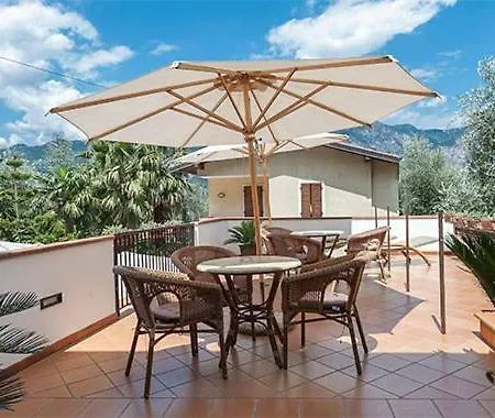 Casa Benamati By Kelly 马尔切西内