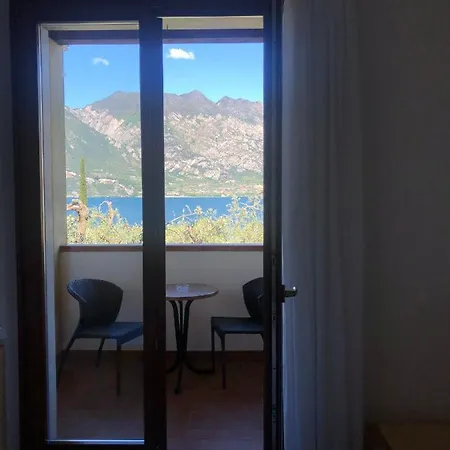 Casa Benamati By Kelly 3* Malcesine