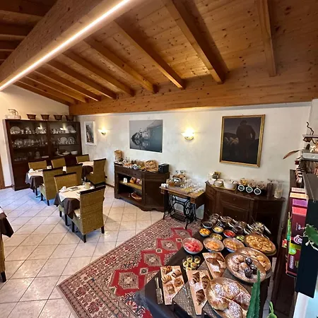 Casa Benamati By Kelly 3* Malcesine