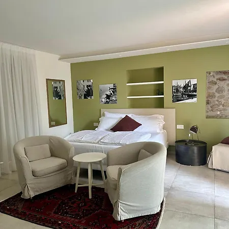 Casa Benamati By Kelly Maison d'hôtes Malcesine