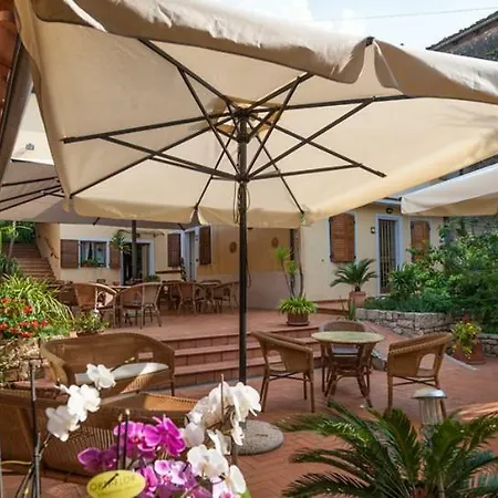 Casa Benamati By Kelly Pensjonat *