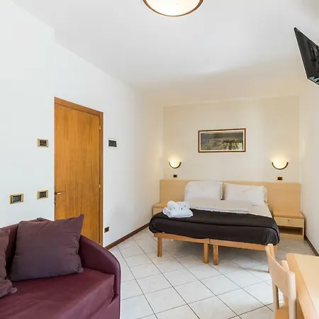 Casa Benamati By Kelly Vendégház Malcesine