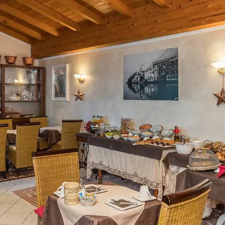 Vendégház Casa Benamati By Kelly Malcesine