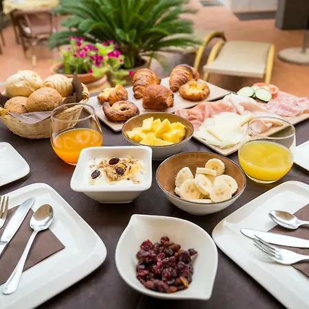 Casa Benamati By Kelly Malcesine