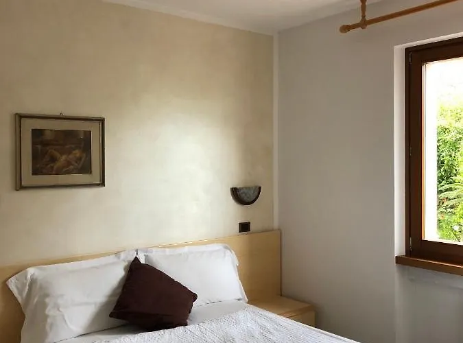 Casa Benamati By Kelly 3* Malcesine