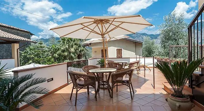 Casa Benamati By Kelly Malcesine