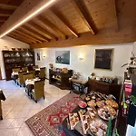 Casa Benamati By Kelly 4* Malcesine
