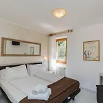 Casa Benamati By Kelly 4* Malcesine