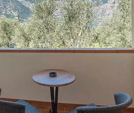 Casa Benamati By Kelly Malcesine